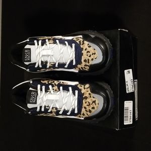 Snkr Project women's Prospect Park size (6)
